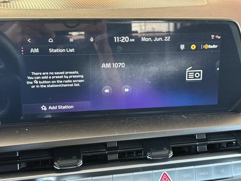 Certified 2025 Kia Telluride LX FWD image 26