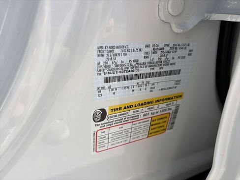 New 2026 Ford Expedition Active RWD image 42