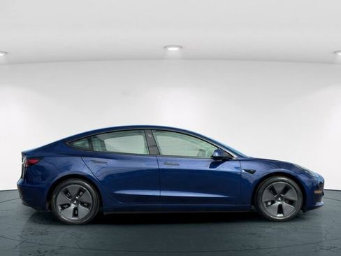 Used 2023 Tesla Model 3 Standard Range RWD image 8