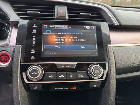 Used 2016 Honda Civic Touring image 19