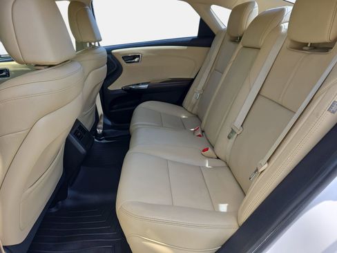 Used 2016 Toyota Avalon XLE FWD image 13