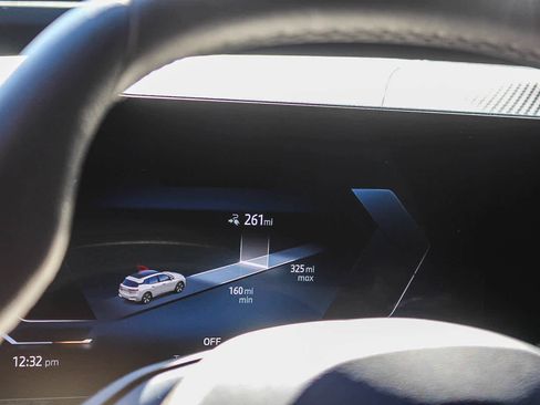 Used 2026 BMW iX xDrive45 image 22