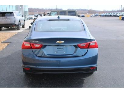 Used 2025 Chevrolet Malibu LT