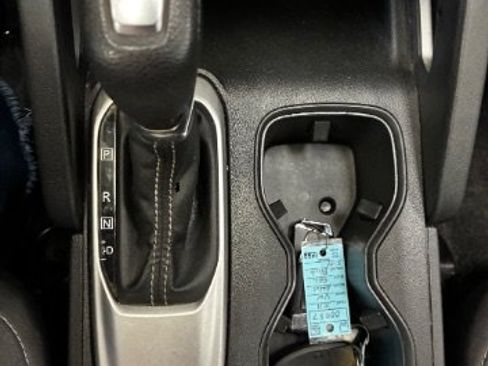 Used 2022 Nissan Frontier SV RWD image 20