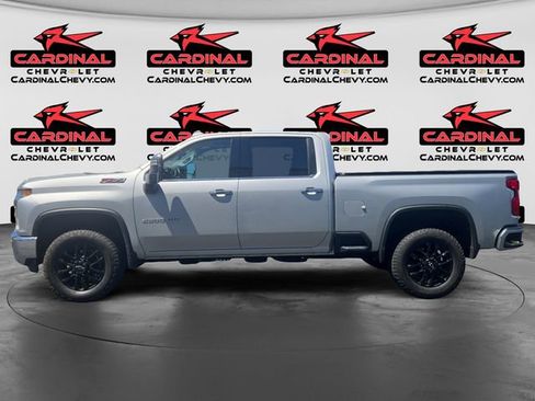 Used 2022 Chevrolet Silverado 2500 LTZ w/ LTZ Premium Package AWD/4WD image 6