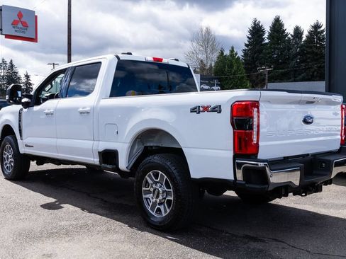 Used 2024 Ford F250 Lariat AWD/4WD image 4