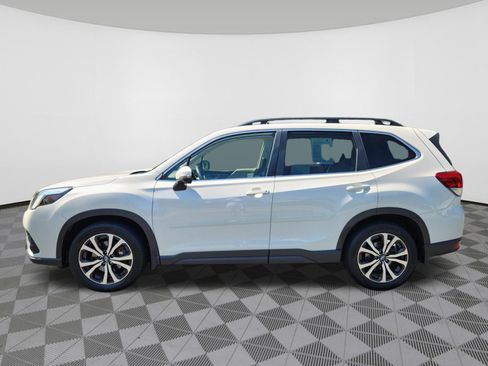 Certified 2023 Subaru Forester Limited AWD/4WD image 5