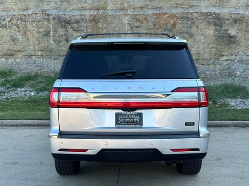 Used 2019 Lincoln Navigator Reserve AWD/4WD image 6