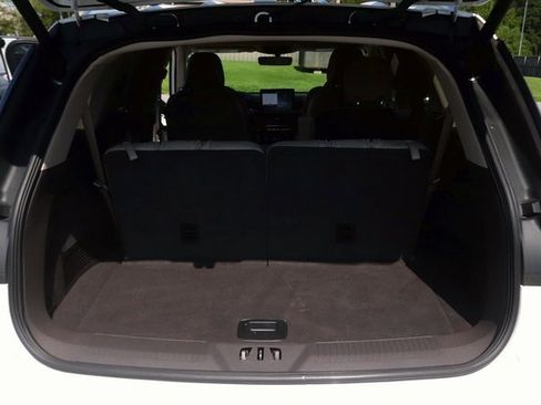 Used 2022 Lincoln Aviator Reserve w/ Equipment Group 201A image 17