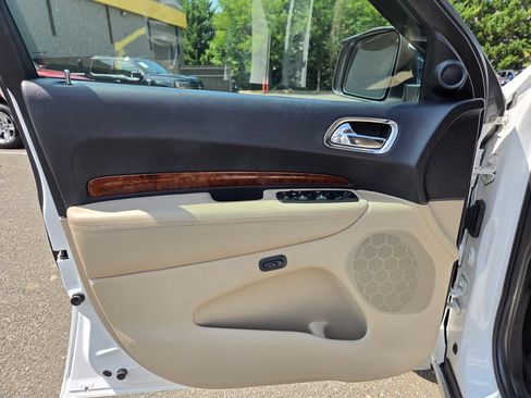 Used 2015 Dodge Durango Citadel w/ Technology Group AWD/4WD image 10