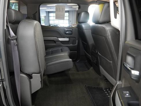 Used 2017 Chevrolet Silverado 1500 LTZ Z71 w/ Midnight Edition AWD/4WD image 31