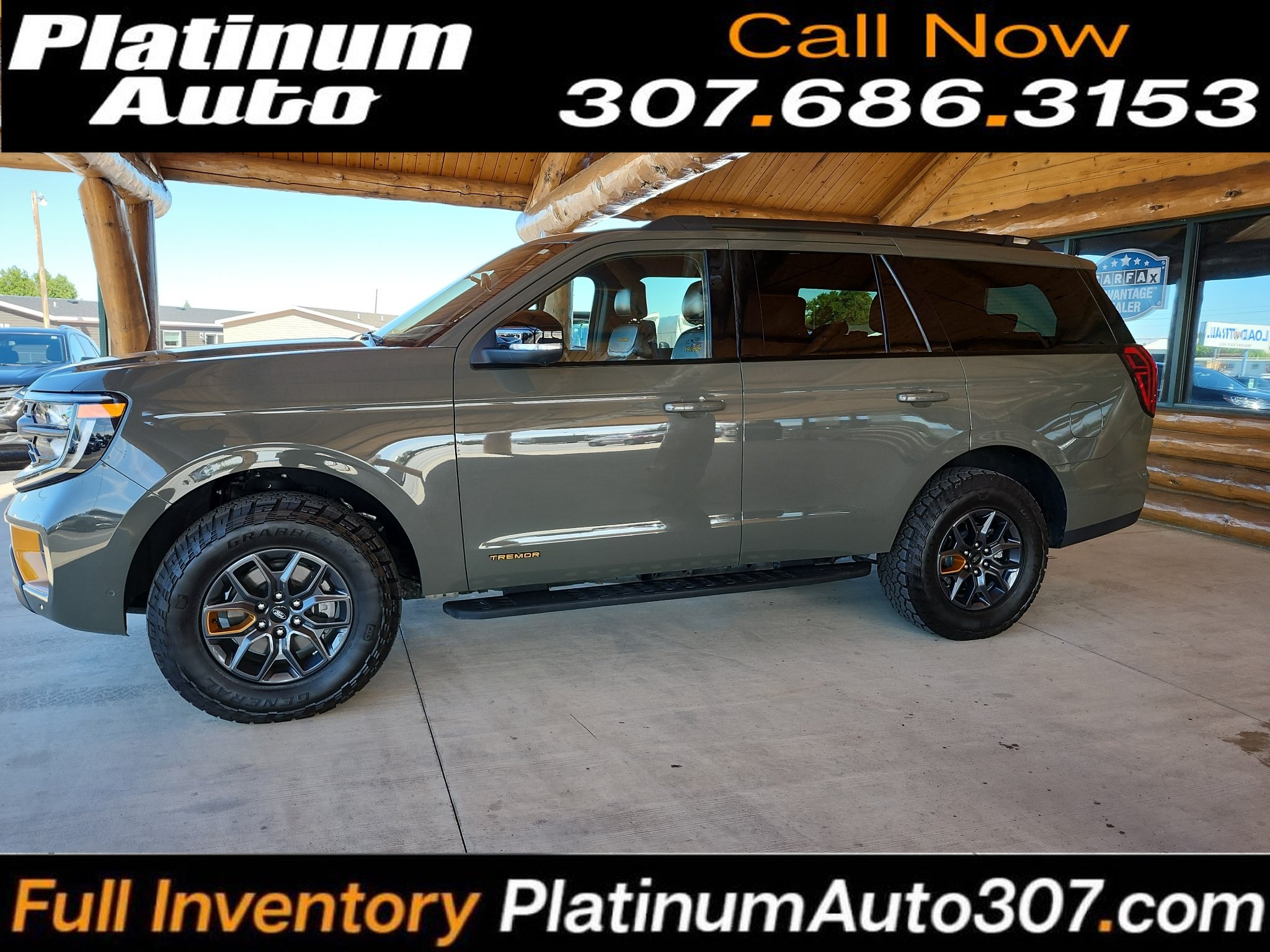 Used 2025 Ford Expedition Tremor AWD/4WD image 1