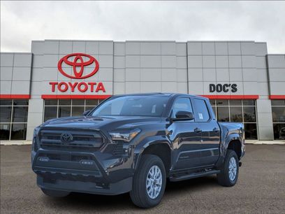 New 2025 Toyota Tacoma SR5