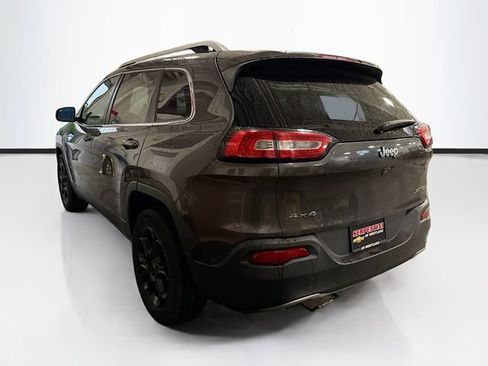 Used 2014 Jeep Cherokee Limited AWD/4WD image 8