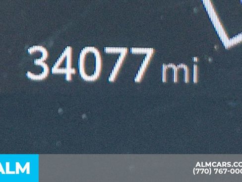 Used 2025 Toyota Camry SE image 60