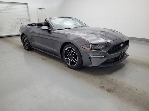 Used 2018 Ford Mustang Premium w/ Equipment Group 201A RWD image 11