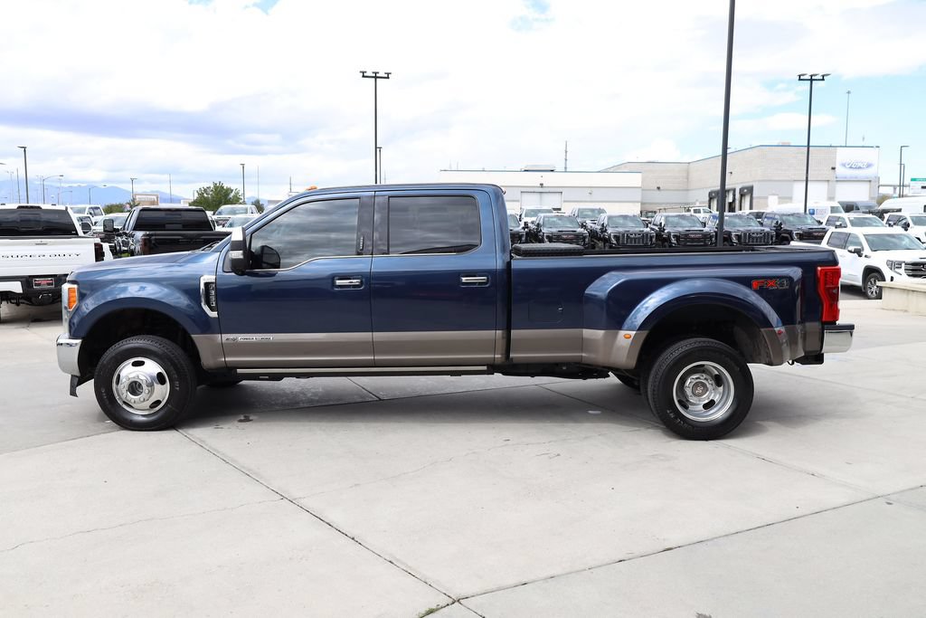 Used 2018 Ford F350 King Ranch w/ King Ranch Ultimate Package AWD/4WD image 3