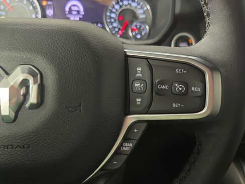Certified 2025 RAM 1500 Big Horn AWD/4WD image 17