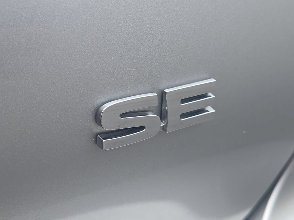 Used 2025 Mitsubishi Outlander SE FWD image 42