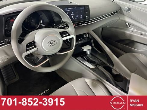 Used 2023 Hyundai Elantra SEL w/ Cargo Package image 27