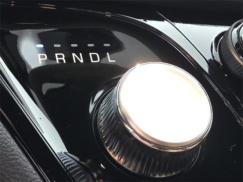 New 2026 Chrysler Pacifica Select image 21