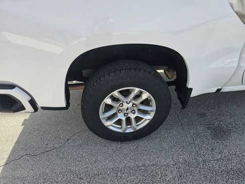 Used 2024 Chevrolet Silverado 1500 RST w/ Z71 Off-Road Package AWD/4WD image 13