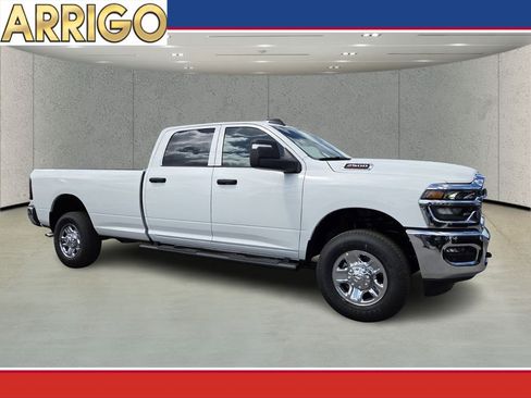 New 2026 RAM 2500 Tradesman AWD/4WD image 1