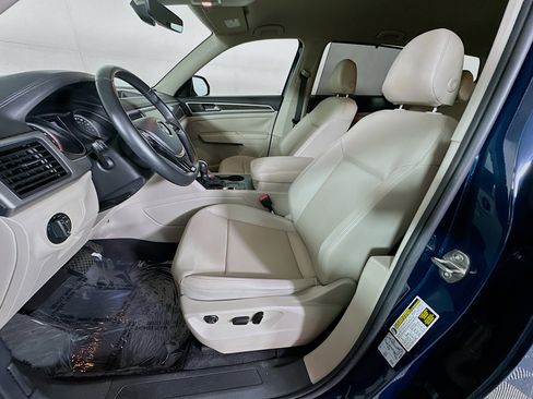 Used 2019 Volkswagen Atlas SE FWD image 12