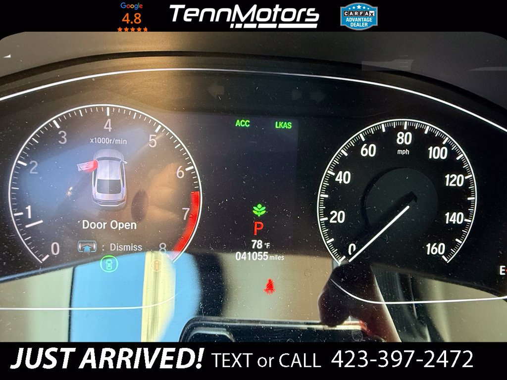 Used 2018 Honda Accord Touring image 16