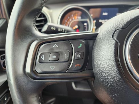 Used 2018 Jeep Wrangler Unlimited Sport S AWD/4WD image 31