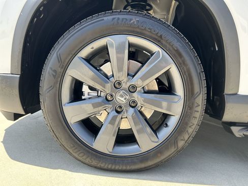 New 2026 Honda Pilot Sport image 18