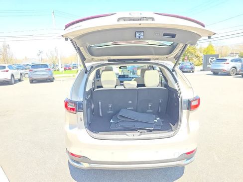 Used 2024 MAZDA CX-90 Plug-In Hybrid w/ Premium Pkg AWD/4WD image 32