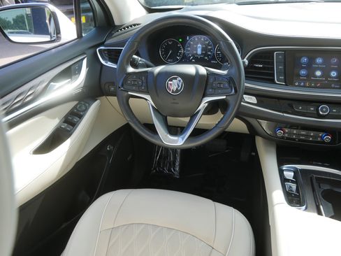 Used 2023 Buick Enclave Avenir w/ Avenir Technology Package AWD/4WD image 9