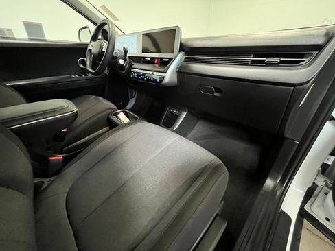 Used 2024 Hyundai Ioniq 5 SEL RWD image 10