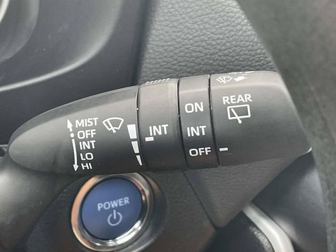 Used 2022 Toyota RAV4 XLE w/ Convenience Package AWD/4WD image 35