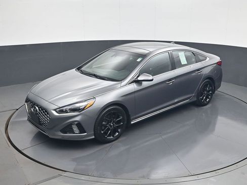 Used 2019 Hyundai Sonata Limited FWD image 13