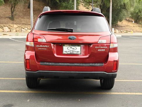 Used 2012 Subaru Outback 2.5i Premium AWD/4WD image 5