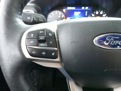 Certified 2024 Ford Explorer XLT w/ Equipment Group 202A AWD/4WD image 15