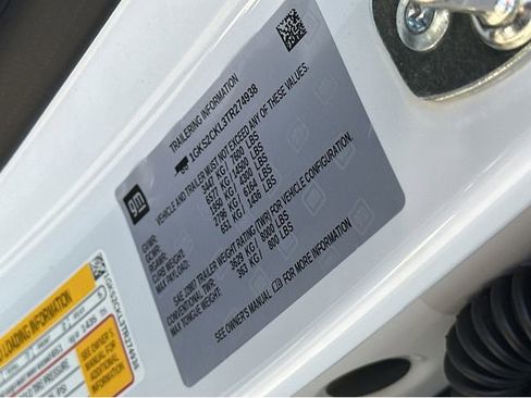 New 2026 GMC Yukon AT4 image 37