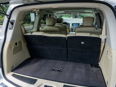 Used 2019 INFINITI QX80 Luxe w/ 22" Wheel Package AWD/4WD image 16