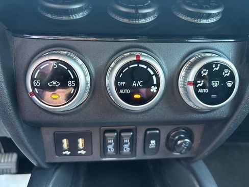 Used 2021 Mitsubishi Outlander Sport SE image 31