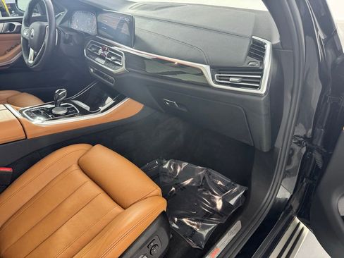 Used 2021 BMW X5 xDrive40i w/ Luxury Seating Package 2 image 21