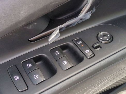 New 2026 Hyundai Elantra Sport image 11