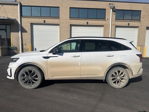 Certified 2021 Kia Sorento SX image 8