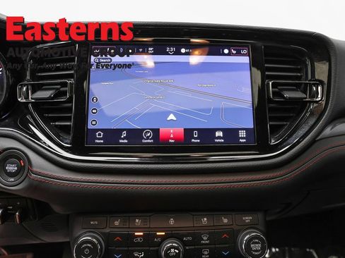 Used 2024 Dodge Durango GT AWD/4WD image 12