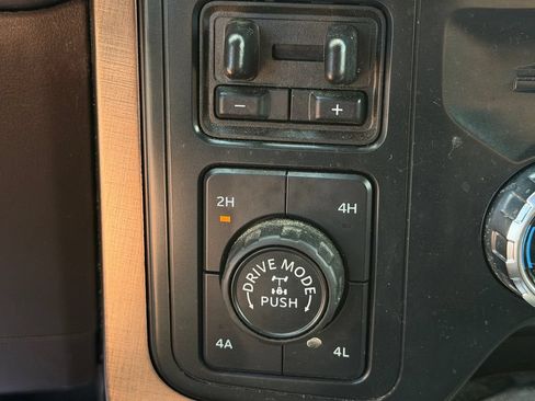 Used 2024 Ford F150 King Ranch AWD/4WD image 24