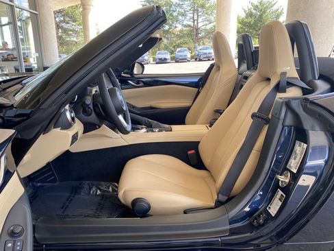 New 2026 MAZDA MX-5 Miata Grand Touring w/ Weather Package RWD image 22
