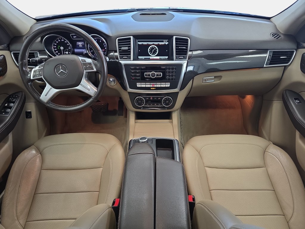 Used 2015 Mercedes-Benz ML 350 4MATIC w/ Premium 1 Package image 10