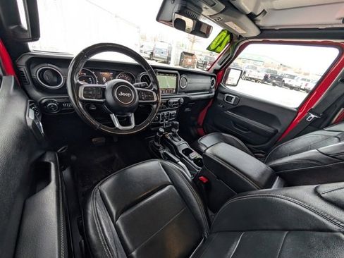 Used 2020 Jeep Gladiator Overland image 7