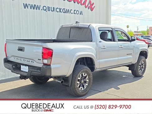 Used 2021 Toyota Tacoma SR5 RWD image 7